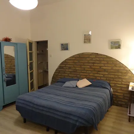 Bed & Breakfast Bed & Breakfast Guidarello *